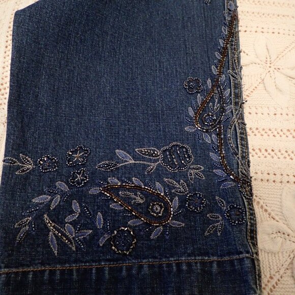 Chico's 'Size 3' beaded embellished Jeans - Picture 3 of 11
